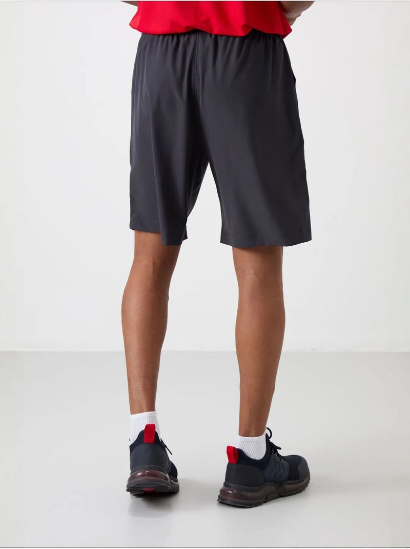 Short court homme en tissu tissé à enfiler tommy Gris Noir - Kiabi