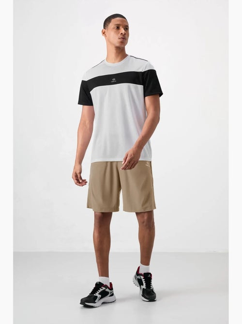 Short court homme en tissu tissé à enfiler tommy - Kiabi Short court homme en tissu tissé à enfiler tommy - Kiabi