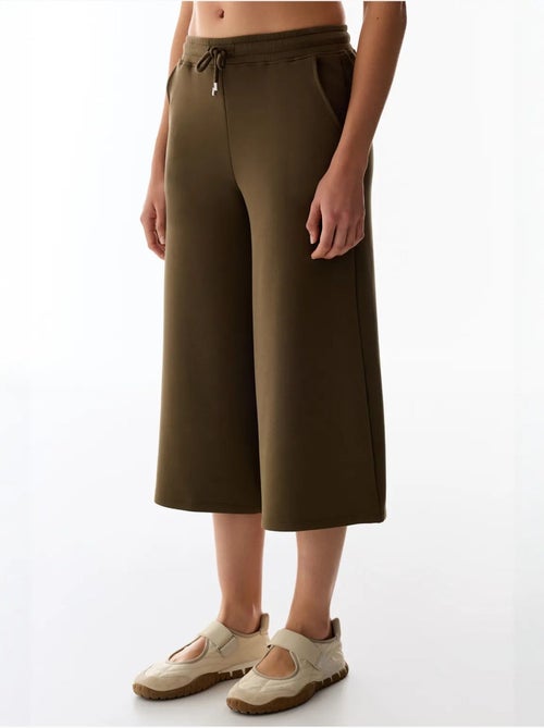 Short culotte en maille, coupe oversize, taille mi-haute penti - Kiabi Short culotte en maille, coupe oversize, taille mi-haute penti - Kiabi