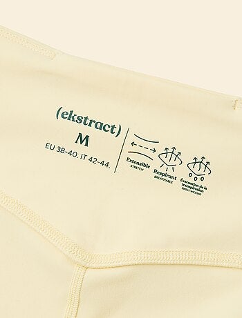 Short cycliste de sport - (ekstract)