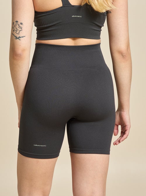 Short cycliste de sport sans couture - (ekstract) - Kiabi