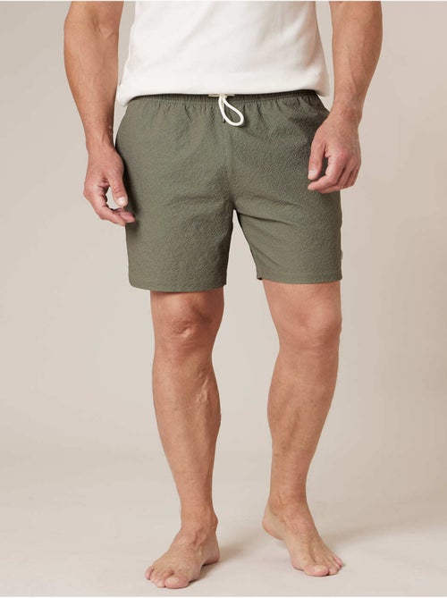 Short de bain homme uni texture gaufrée 'Deeluxe' - Kiabi