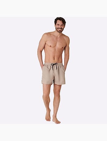 Short de bain jusqu'à la t. 10 - taille standard - witt