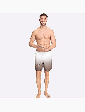 Short de bain jusqu'à la t. 10 - taille standard - witt