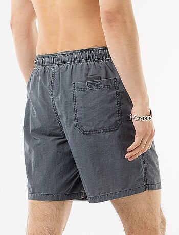 Short de bain uni avec poches