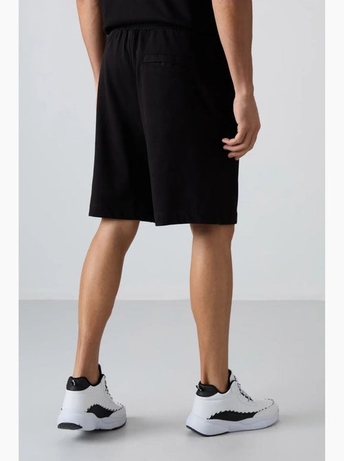 Short de jogging homme en maille tommy - Kiabi Short de jogging homme en maille tommy - Kiabi