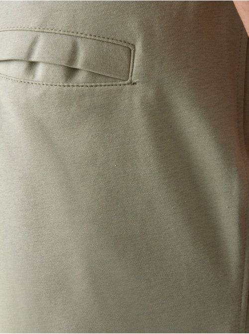 Short de jogging homme en maille tommy - Kiabi Short de jogging homme en maille tommy - Kiabi