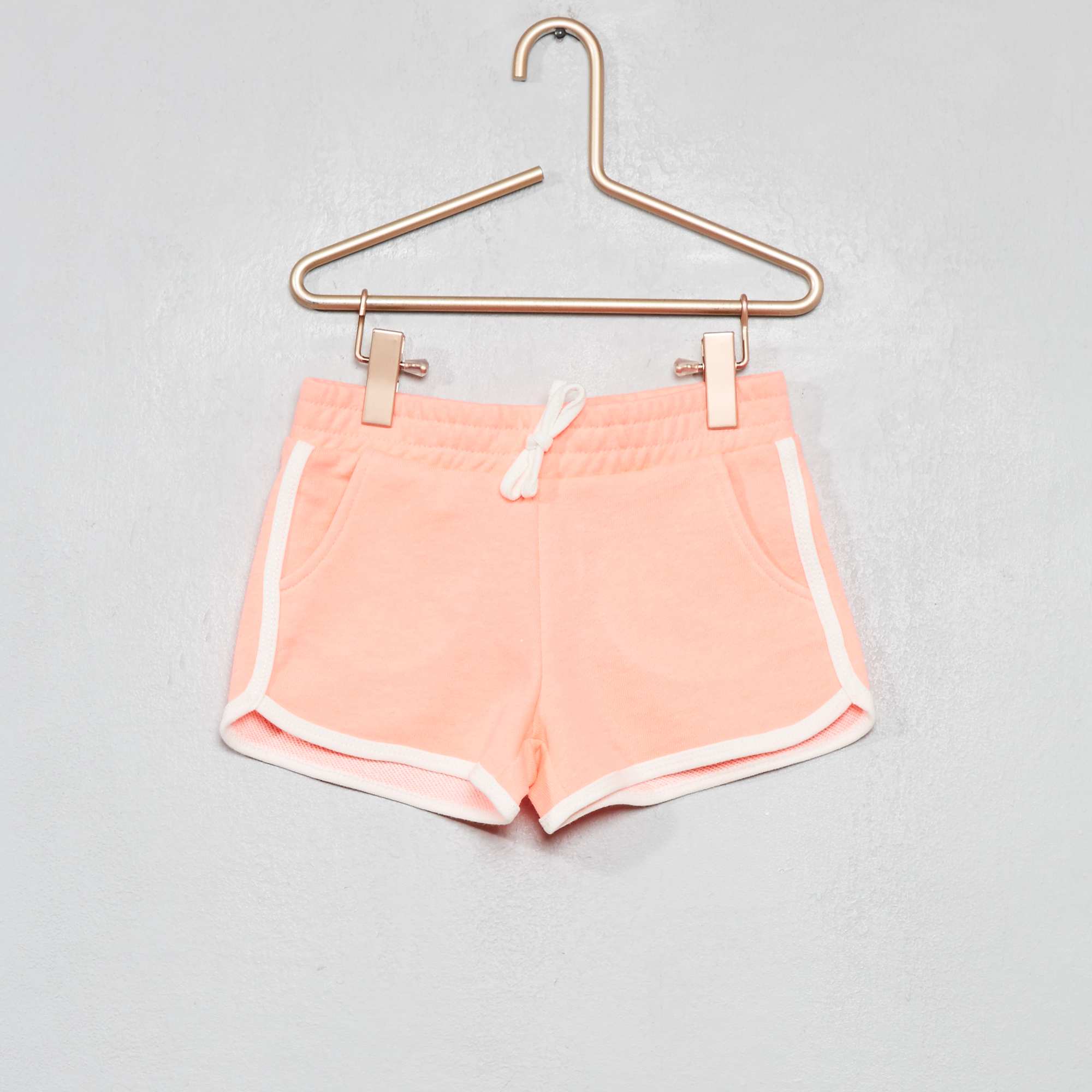 Short de sport Fille - rose fluo - Kiabi - 5,00€