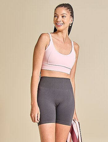Short de sport sculptant - (ekstract)