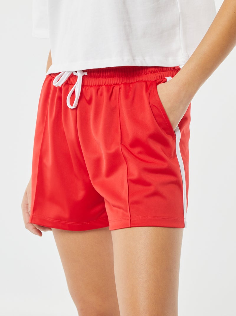 Short de sport uni rouge - Kiabi