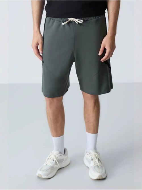 Short de survêtement homme en molton tommy - Kiabi Short de survêtement homme en molton tommy - Kiabi