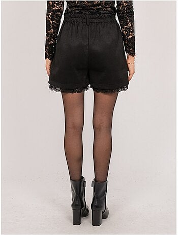 Short effet daim bordure dentelle xabara