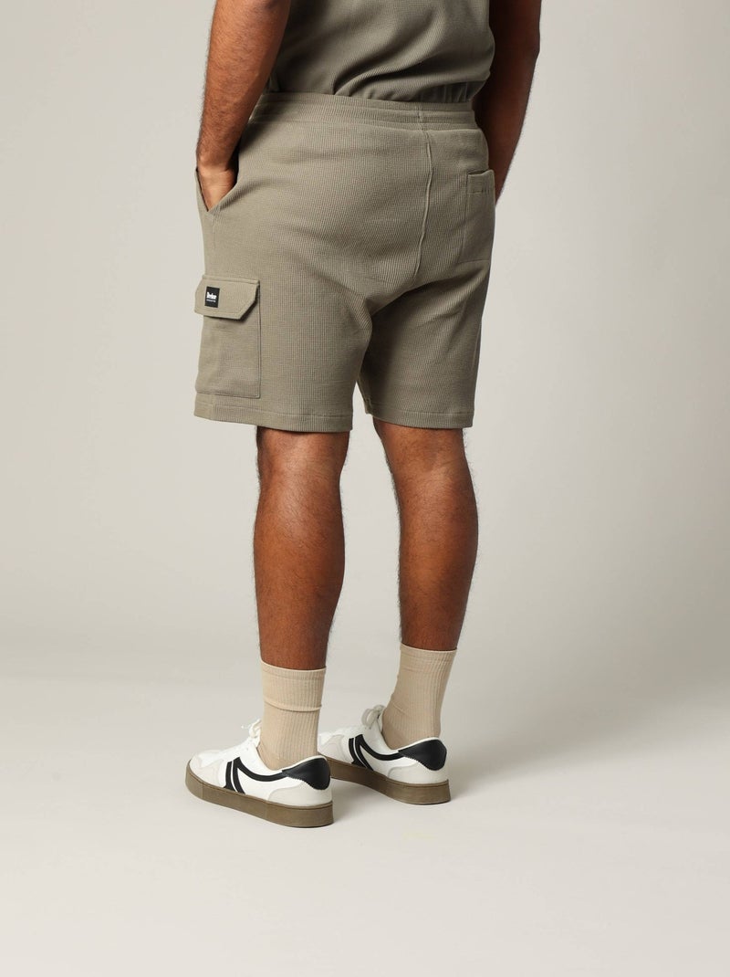 Short en coton gaufré à la taille élastiquée avec cordon 'Deeluxe' Kaki - Kiabi