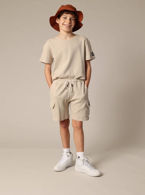 Short en coton gaufré avec taille élastiquée et multiples poches 'Deeluxe' - Kiabi