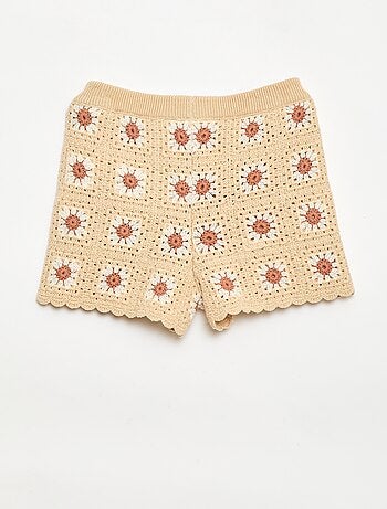 Short en crochet avec motif