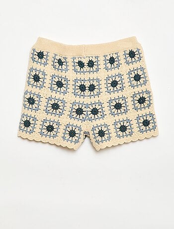 Short en crochet avec motif
