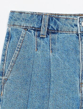 Short en denim avec effet plissé