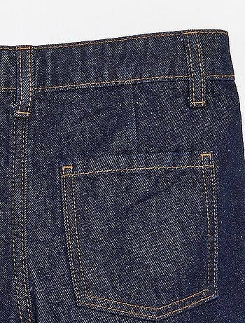 Short en denim avec effet plissé