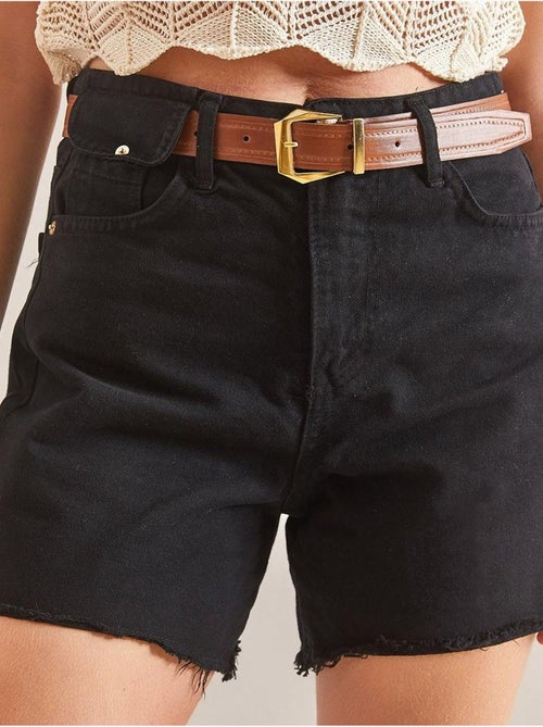 Short en denim gabardine de toile avec ceinture bianco lucci - Kiabi Short en denim gabardine de toile avec ceinture bianco lucci - Kiabi