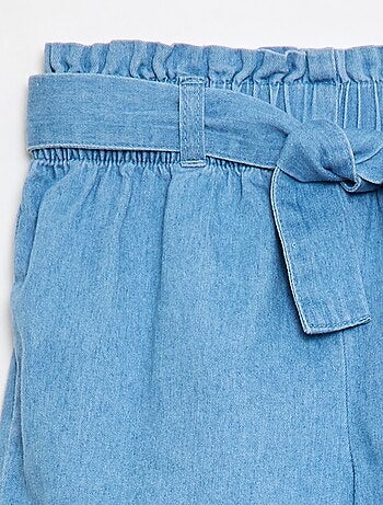 Short en denim léger avec ceinture amovible