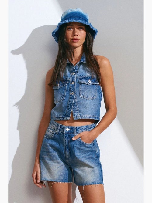 Short en denim taille haute à bouton dilvin - Kiabi Short en denim taille haute à bouton dilvin - Kiabi