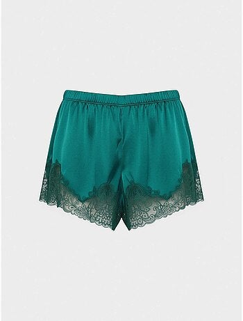 Short en dentelle de couleur vert bouteille avec broderies
