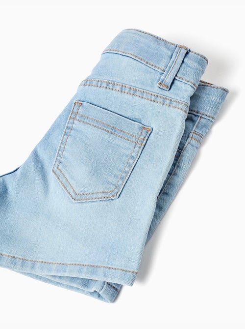 Short en jean ajusté avec cinq poches - Kiabi