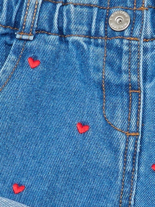 Short en jean avec motif cœur - Kiabi Short en jean avec motif cœur - Kiabi