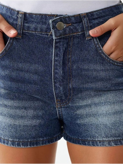 Short en jean déchiré taille haute hiccup - Kiabi Short en jean déchiré taille haute hiccup - Kiabi