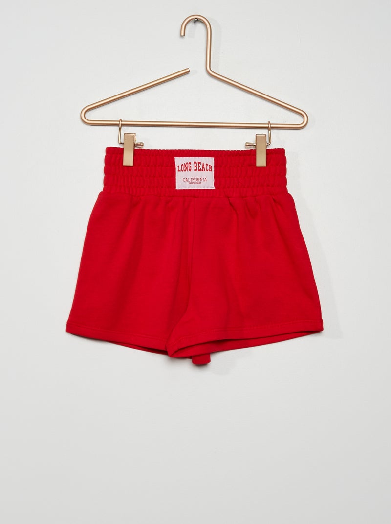 Short en molleton avec étiquette rouge - Kiabi