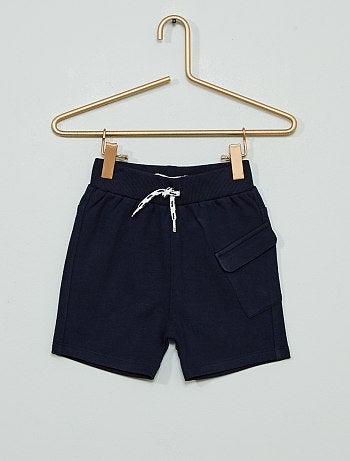 Short en molleton avec poche à rabat