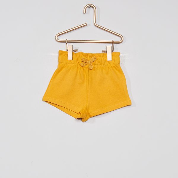 Short En Molleton Eco Concu Bebe Fille Jaune D Or Kiabi 2 40