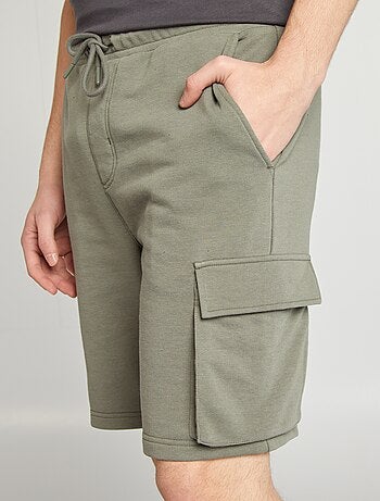 Short en molleton léger multipoches