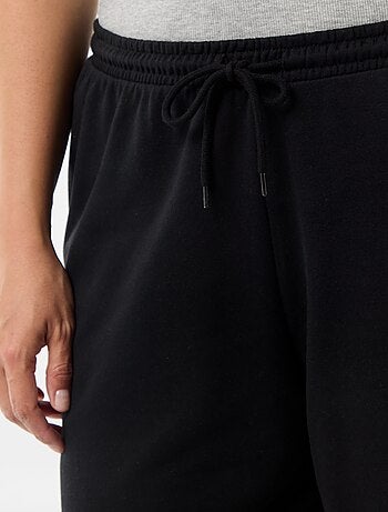 Short en molleton léger uni