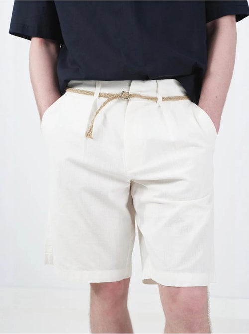 Short en tissu giesto taille mi-haute, coupe décontractée - Kiabi Short en tissu giesto taille mi-haute, coupe décontractée - Kiabi