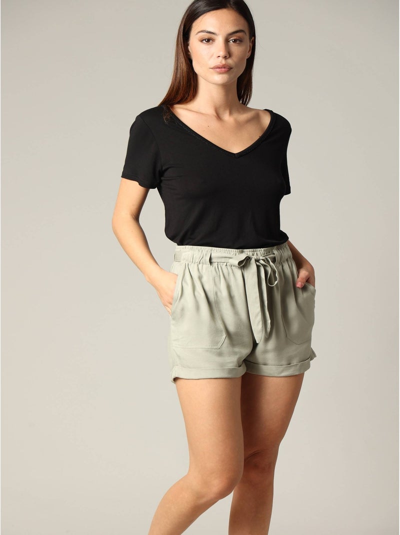 Short en viscose 'Deeluxe' Vert tilleul - Kiabi
