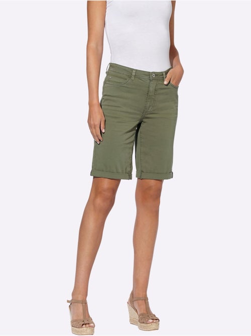 Short Finition Des Jambes Avec Revers - Taille Standard - Helline - Kiabi