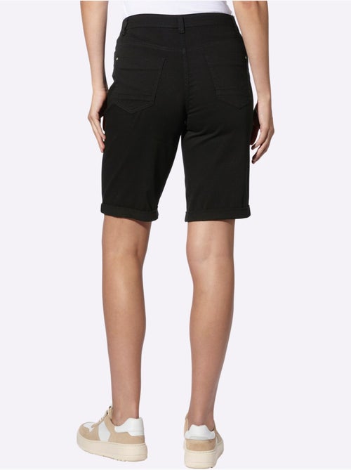 Short Finition Des Jambes Avec Revers - Taille Standard - Helline - Kiabi