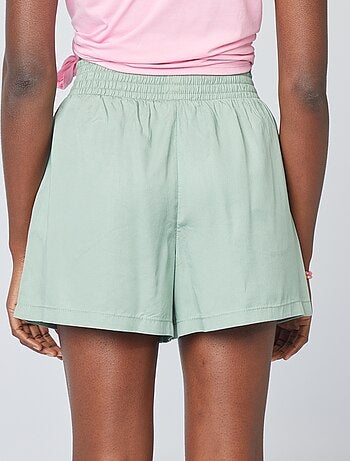 Short fluide à taille élastiquée