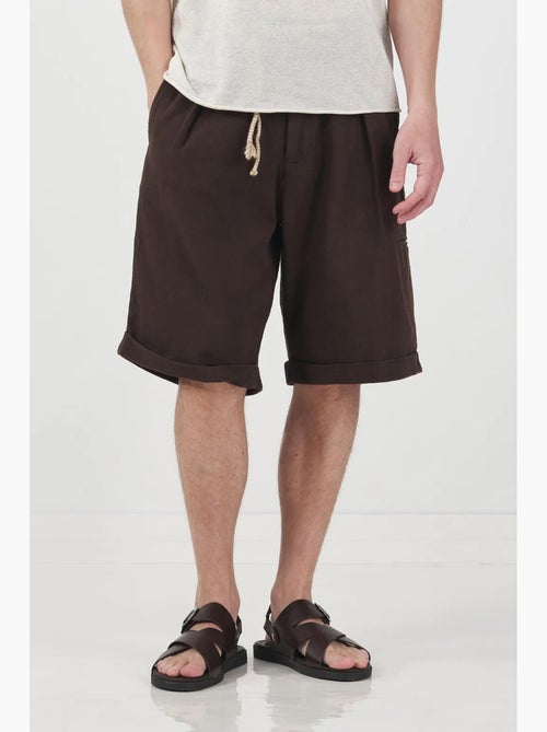 Short giesto taille mi-haute, coupe décontractée, jambes larges et poches - Kiabi