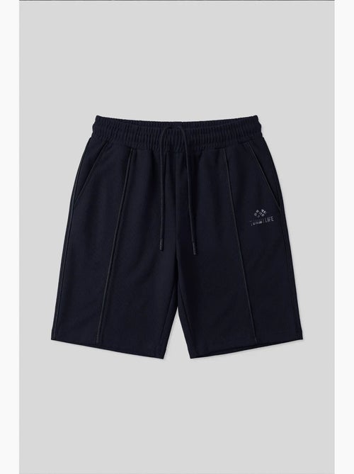Short homme à taille mi-haute et jambe large tommy - Kiabi Short homme à taille mi-haute et jambe large tommy - Kiabi