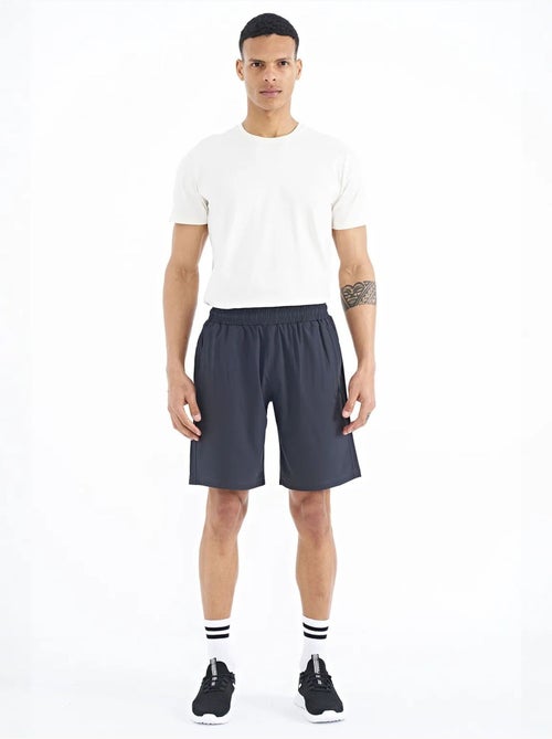 Short homme coupe regular, jambe large tommy - Kiabi Short homme coupe regular, jambe large tommy - Kiabi