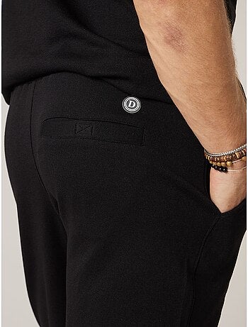 Short jogger homme en coton 'Deeluxe'