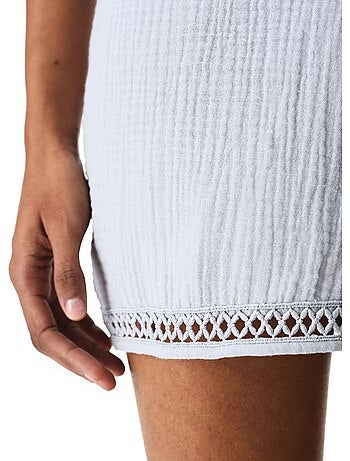 Short lessi trim penti