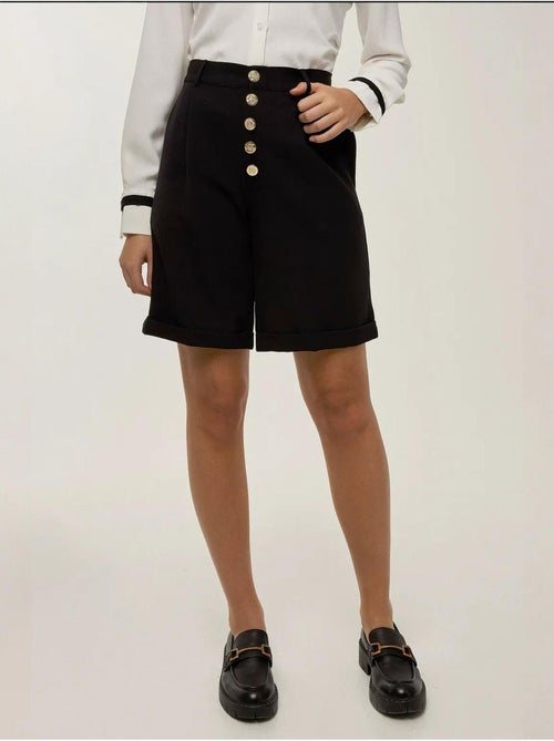 Short midi plissé taille haute avec détails boutonnés - Kiabi Short midi plissé taille haute avec détails boutonnés - Kiabi