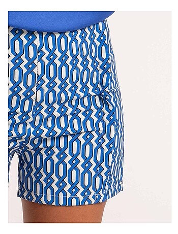 Short motifs XOUTY