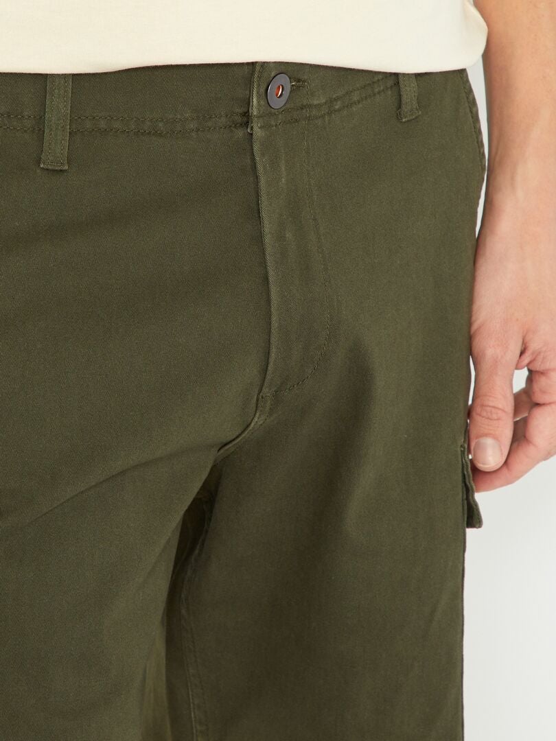 Short de fitness respirant poches zippées homme, kaki Short de fitness respirant poches zippées homme, kaki