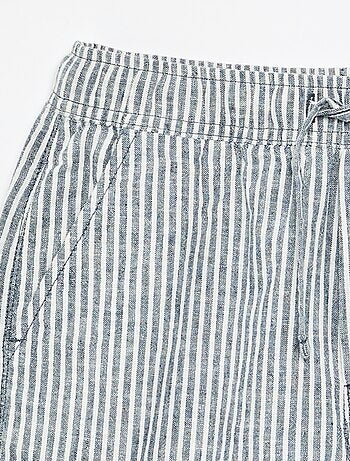 Short rayé léger en lin mélangé