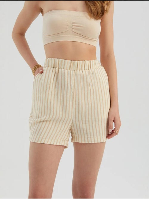 Short rayé taille haute élastique - Kiabi Short rayé taille haute élastique - Kiabi