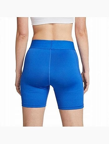 Short strike - nike